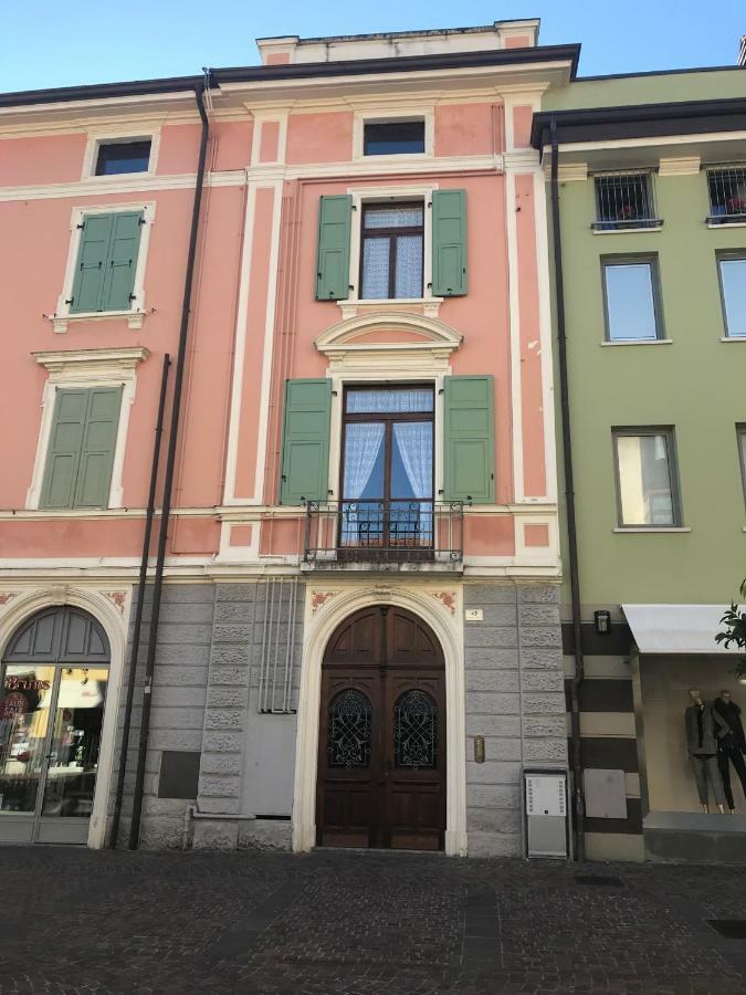 Casa Nika Apartment Riva del Garda Exterior photo